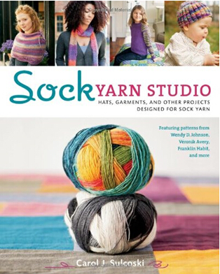 《织袜毛线工作室：帽子、服装和其他项目》