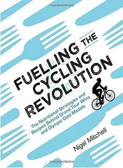 《推动自行车革命：巡回赛和奥运金牌背后的营养策略和食谱》